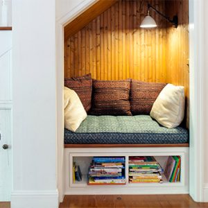 basement-reading-nook-alcove-barrie